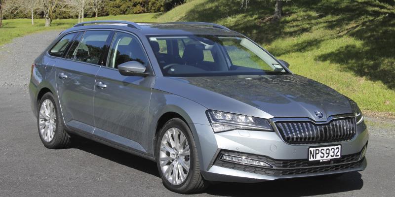 Skoda superb iv estate sale